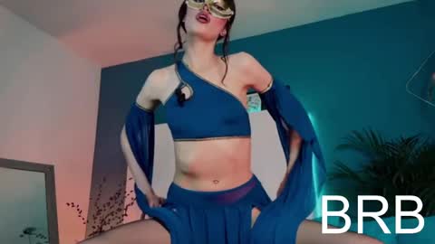 Snapshot of _jessy_moon_ chatting on 11-15-25, 07:10 ... online show from 11-15-25, 07:10