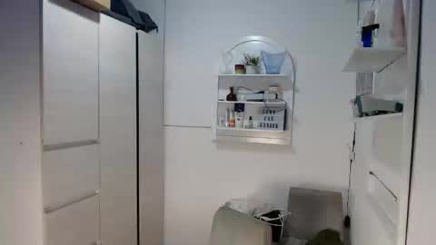 Snapshot of _jhon_connor chatting on 05-04-26, 01:01 john connor online show from 05-04-26, 01:01