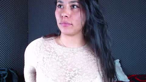 Snapshot of _joy_iva chatting on 12-20-25, 10:28 joy online show from 12-20-25, 10:28