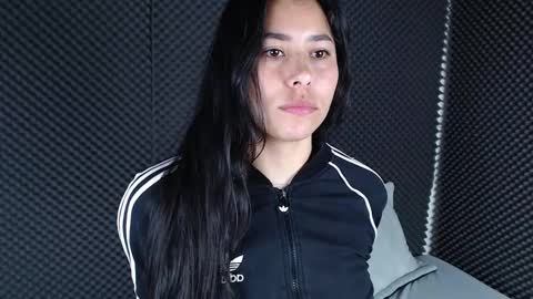 Snapshot of _joy_iva chatting on 01-11-26, 09:20 joy online show from 01-11-26, 09:20