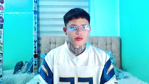 mod online show from 02-08-26, 01:31