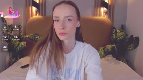 Kira online show from 12-23-25, 07:17