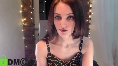 Snapshot of _karolina chatting on 10-07-25, 06:27 karolina online show from 10-07-25, 06:27