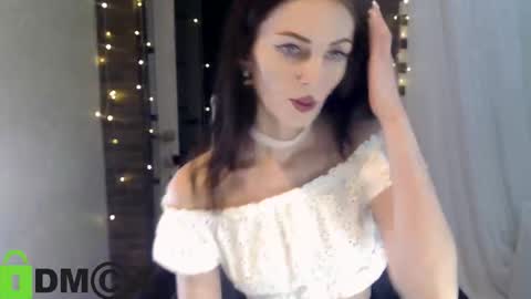 Snapshot of _karolina chatting on 10-24-25, 05:09 karolina online show from 10-24-25, 05:09