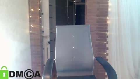 Snapshot of _karolina chatting on 10-30-25, 06:41 karolina online show from 10-30-25, 06:41