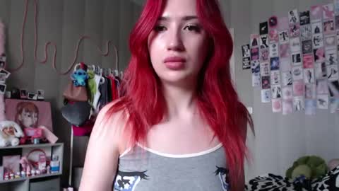Snapshot of _katemiller_ chatting on 06-18-26, 04:46 katemiller online show from 06-18-26, 04:46