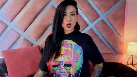 kelly online show from 02-11-26, 01:16