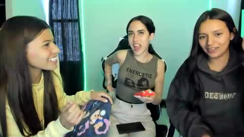 Snapshot of _khloe_sweet chatting on 02-10-25, 09:15 khloe sweet online show from 02-10-25, 09:15