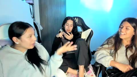 Snapshot of _khloe_sweet chatting on 09-10-25, 01:16 khloe sweet online show from 09-10-25, 01:16