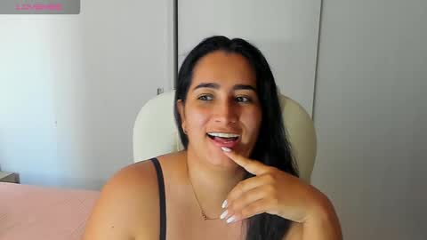 Snapshot of _kimdesire chatting on 02-26-26, 05:34 Kim online show from 02-26-26, 05:34