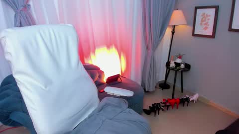 Kiraaaa 0 online show from 01-31-26, 08:29