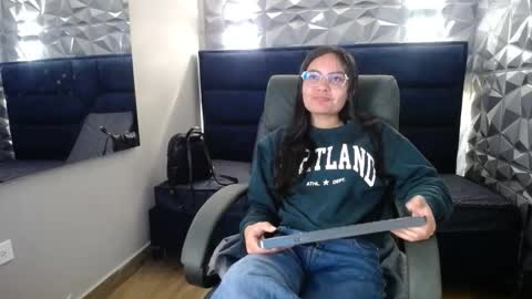 Jalina online show from 11-25-25, 11:54