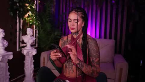   online show from 09-12-25, 02:33