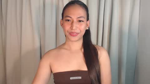 Kylie online show from 09-20-25, 05:19