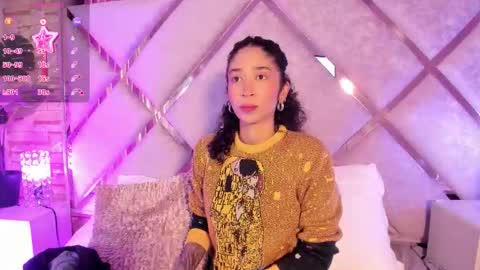 Snapshot of _lanna_jhonson_ chatting on 10-18-25, 12:24 Lanna online show from 10-18-25, 12:24