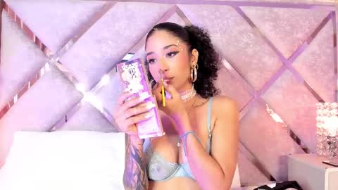 Snapshot of _lanna_jhonson_ chatting on 11-08-25, 11:47 Lanna online show from 11-08-25, 11:47