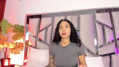 Snapshot of _lanna_jhonson_ chatting on 02-21-26, 11:33 Lanna online show from 02-21-26, 11:33