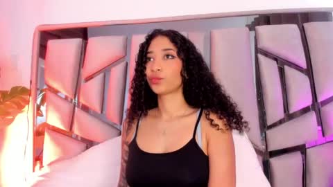 Snapshot of _lanna_jhonson_ chatting on 05-05-26, 02:36 Lanna online show from 05-05-26, 02:36