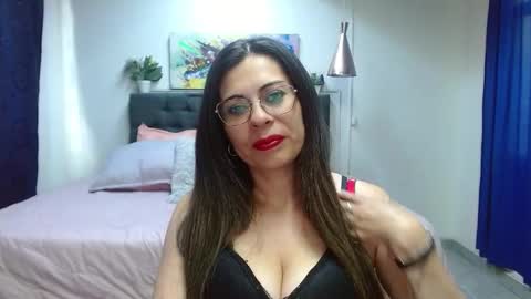 paulina  online show from 01-08-25, 07:34
