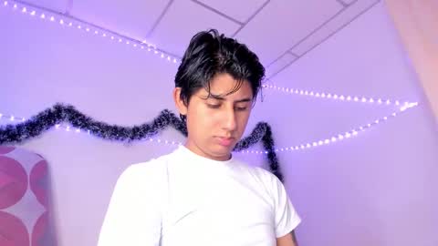 Snapshot of _latinsexy chatting on 02-08-26, 08:45 _latinsexy online show from 02-08-26, 08:45