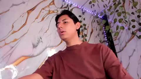 Snapshot of _latinsexy chatting on 07-11-26, 02:20 _latinsexy online show from 07-11-26, 02:20