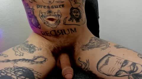 Snapshot of _layne chatting on 11-16-25, 06:41 Layne online show from 11-16-25, 06:41