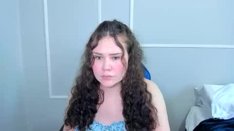 Snapshot of _leana_oo chatting on 06-08-26, 05:02 leana online show from 06-08-26, 05:02
