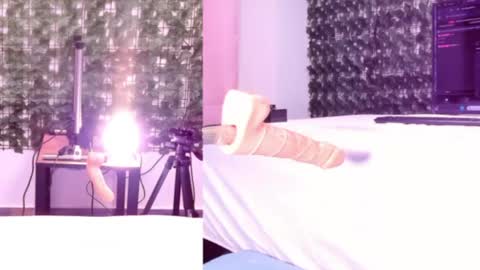 Lia Stone online show from 04-15-26, 07:54