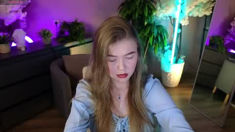 _liilcrystal_ online show from 07-12-26, 06:54