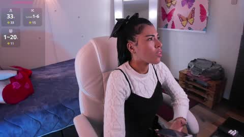 Lili  online show from 01-06-25, 07:56