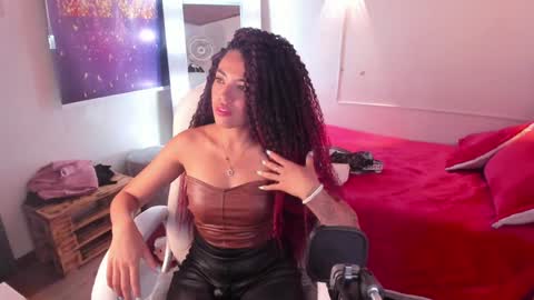 Lili  online show from 01-29-25, 07:43