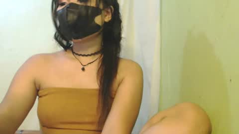_lilies_gigi_ online show from 07-04-26, 02:18
