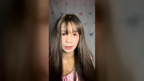 _lily0_ online show from 06-10-26, 02:16