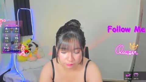 Snapshot of _litle_mily_ chatting on 02-19-26, 02:07 Mily online show from 02-19-26, 02:07