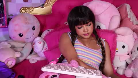 Snapshot of _little_glrl_ chatting on 03-05-26, 11:34 _little_glrl_ online show from 03-05-26, 11:34