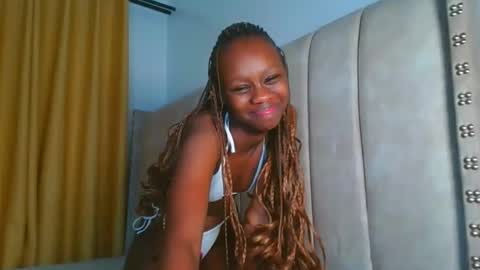 Littlevenus online show from 09-23-25, 03:31