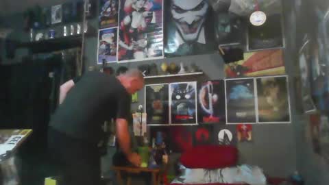 That guy online show from 09-11-25, 06:46