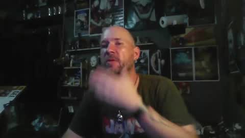 That guy online show from 09-23-25, 07:33