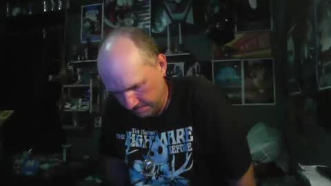 That guy online show from 10-29-25, 05:58