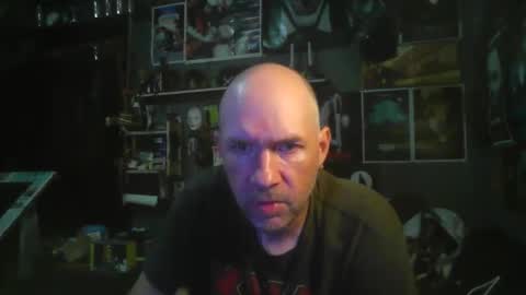 That guy online show from 11-26-25, 07:04