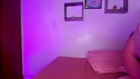 Lorrayne online show from 01-23-25, 11:48