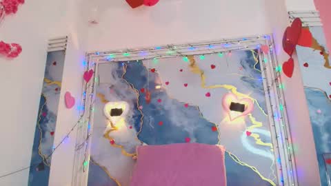 Snapshot of _lorrayne_ chatting on 02-25-26, 12:04 Lorrayne online show from 02-25-26, 12:04