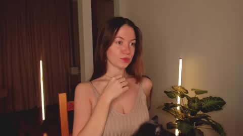 Alice online show from 11-25-25, 04:07