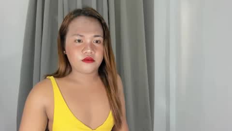 Snapshot of _lovelyyan69_ chatting on 02-27-25, 05:02 _lovelyyan69_ online show from 02-27-25, 05:02