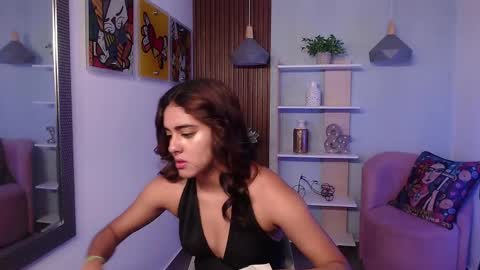 Lucy online show from 05-19-26, 11:05