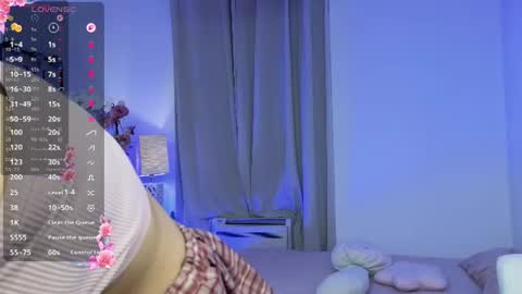 Nika online show from 07-30-26, 03:33