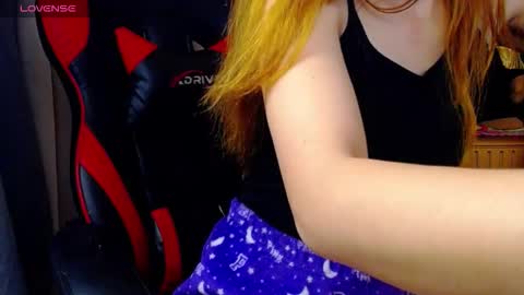 _luna10 online show from 04-15-26, 02:18