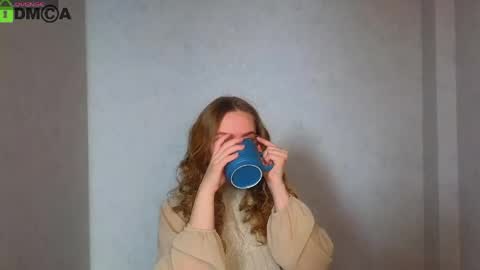 Welcome guys  Pleasure to see you all here  My name is Lysafeta and MichaelaTip menu is active Private is open  online show from 02-26-26, 06:34