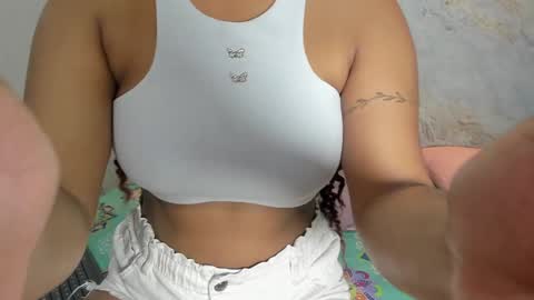 Snapshot of _maddy_miller chatting on 01-08-25, 11:54 Maddy online show from 01-08-25, 11:54