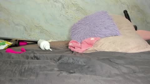 Snapshot of _maddy_miller chatting on 01-10-25, 02:55 Maddy online show from 01-10-25, 02:55